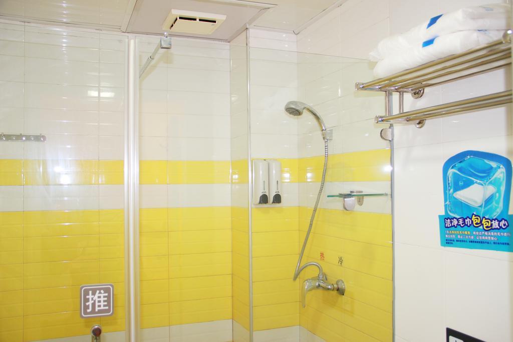 7Days Inn Guangzhou Zhongda North Gate Square מראה חיצוני תמונה