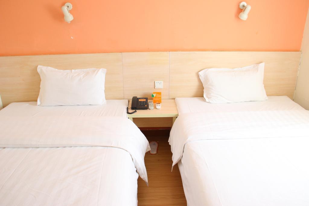 7Days Inn Guangzhou Zhongda North Gate Square חדר תמונה