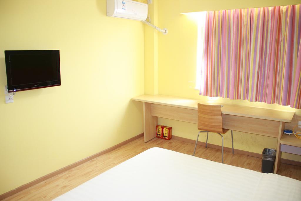 7Days Inn Guangzhou Zhongda North Gate Square מראה חיצוני תמונה