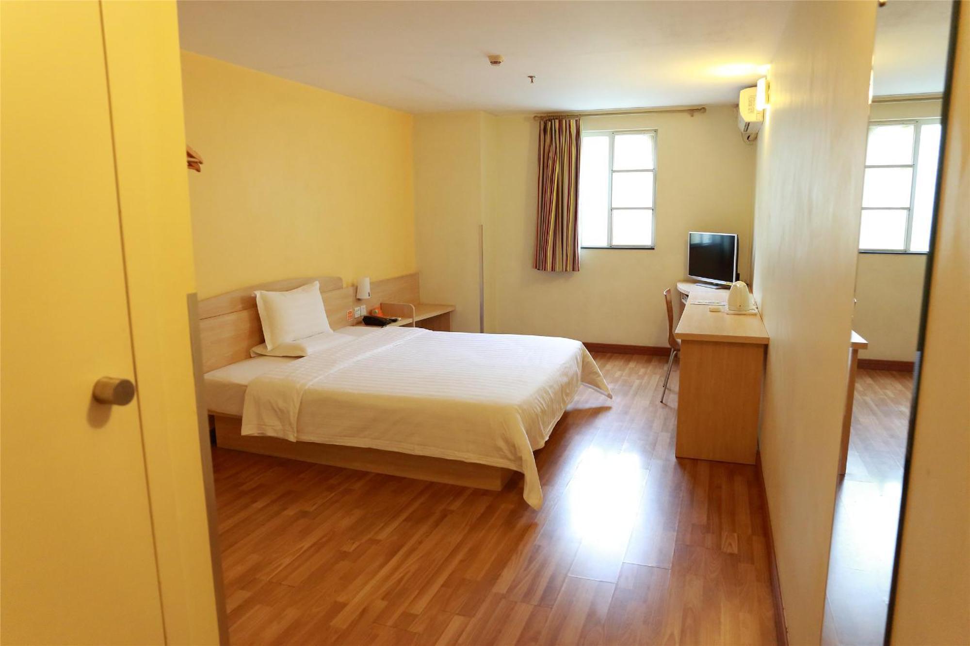 7Days Inn Guangzhou Zhongda North Gate Square מראה חיצוני תמונה