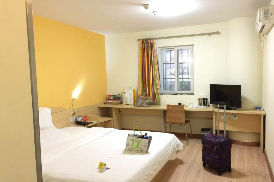 7Days Inn Guangzhou Zhongda North Gate Square מראה חיצוני תמונה
